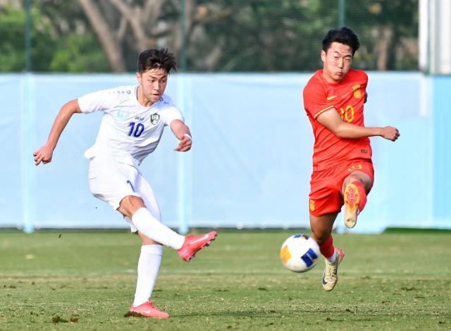 直击国青绝平：提振士气的黄金20分钟 对手盛赞